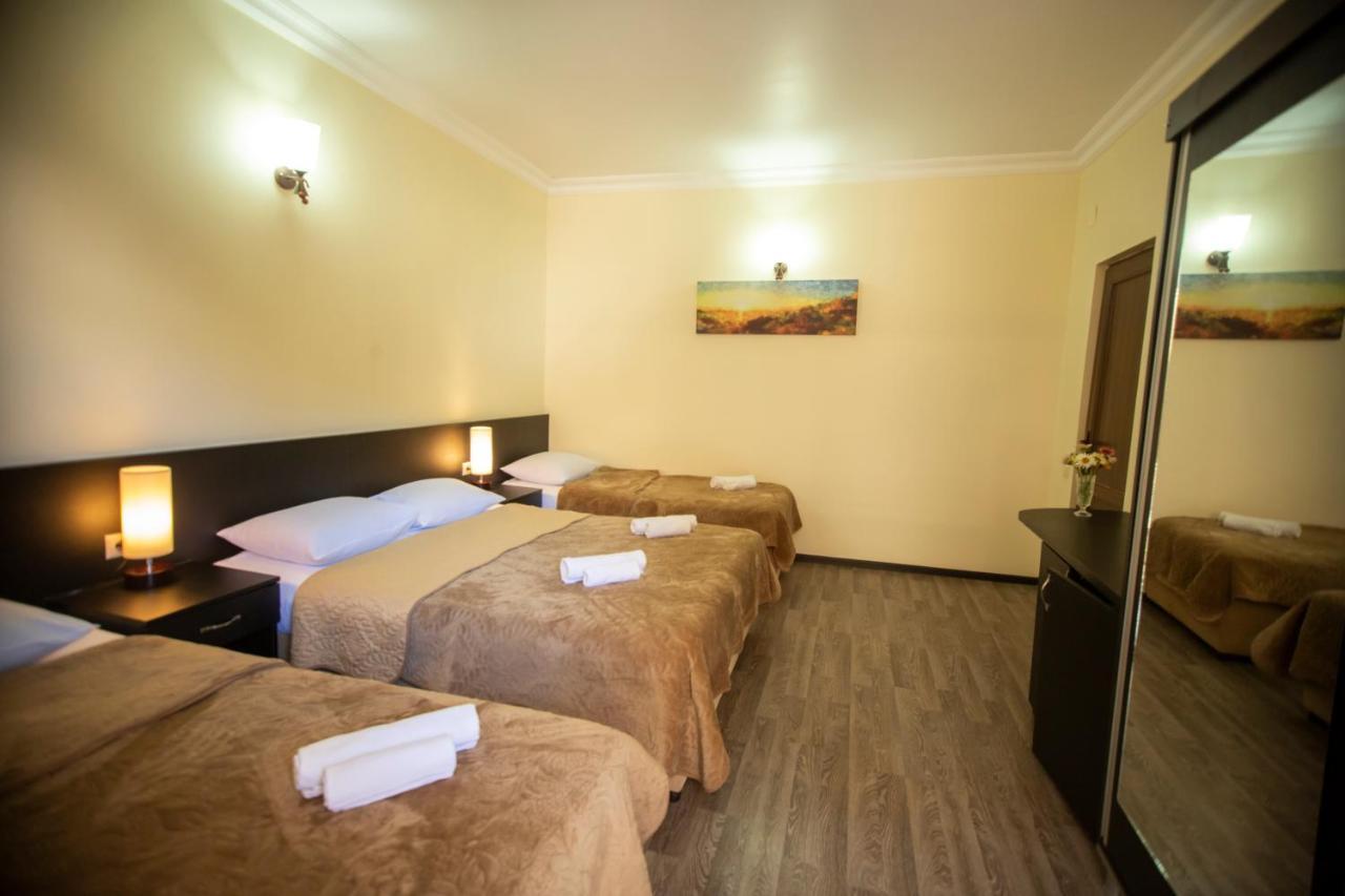 Hotel Chveni Ezo 코불레티 외부 사진