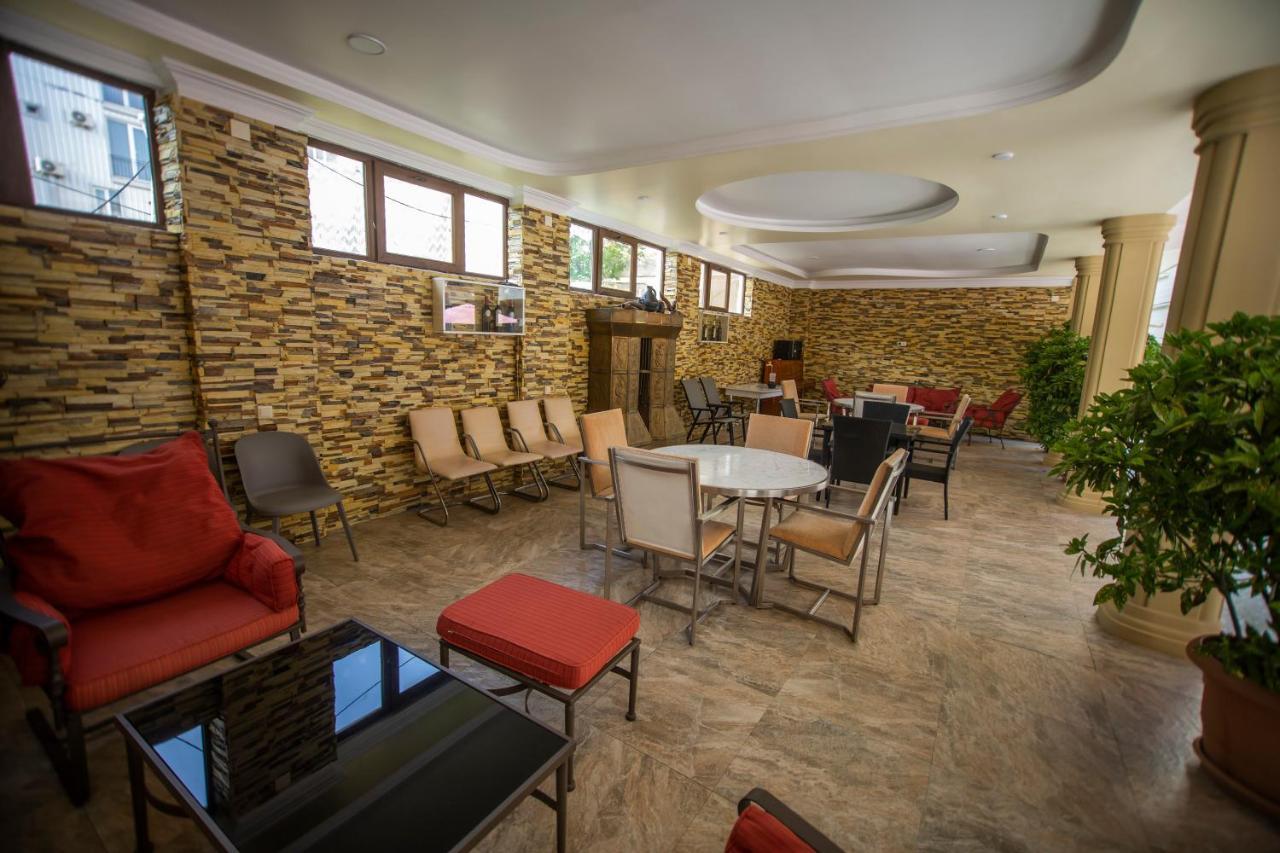 Hotel Chveni Ezo 코불레티 외부 사진